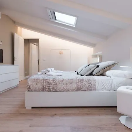 Luxury In Center *